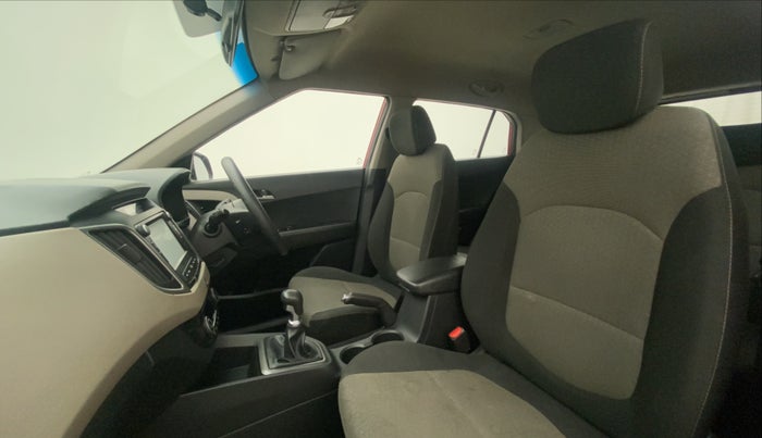 2016 Hyundai Creta SX PLUS 1.6 PETROL, Petrol, Manual, 41,297 km, Right Side Front Door Cabin