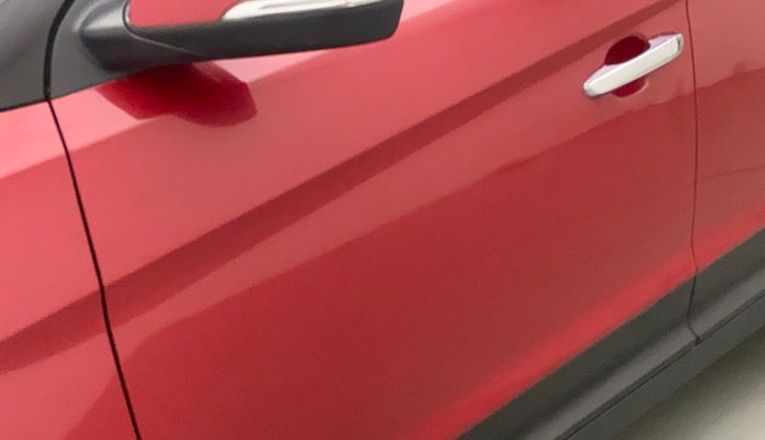 2016 Hyundai Creta SX PLUS 1.6 PETROL, Petrol, Manual, 41,297 km, Front passenger door - Paint has faded