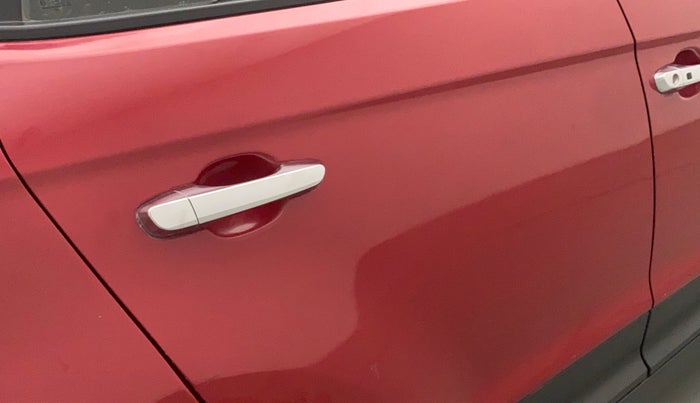 2016 Hyundai Creta SX PLUS 1.6 PETROL, Petrol, Manual, 41,297 km, Right rear door - Paint has faded