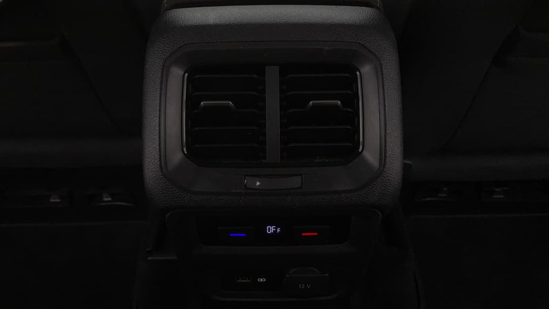 Rear A/C Vent