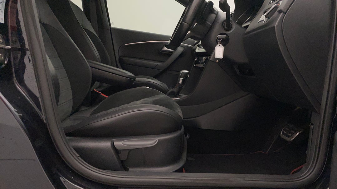 2016 Volkswagen Polo Gti, Automatic, 83216 km, Drivers Side Adjustment Panel