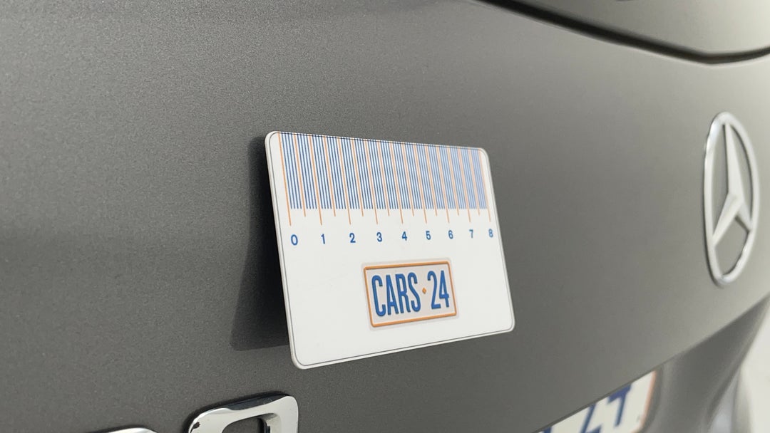 Boot / Tailgate Tailgate Dent