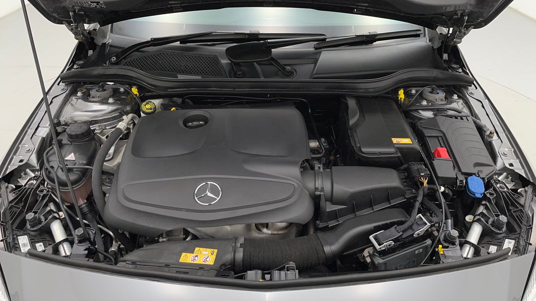 Open Bonnet (Engine)