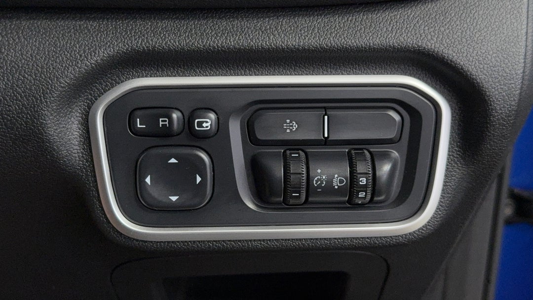 Utility Switches/Buttons