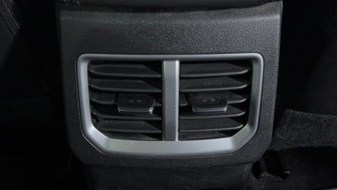 Rear A/C Vent