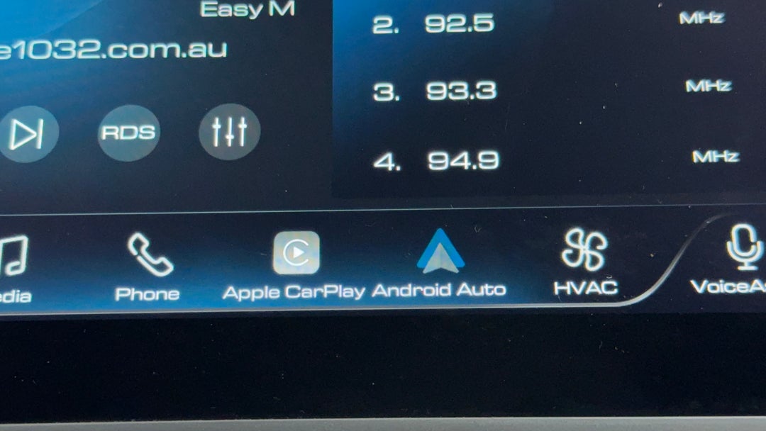 Android/Apple Car Play