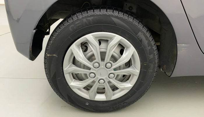 2014 Hyundai Eon ERA +, Petrol, Manual, 54,328 km, Right Rear Wheel
