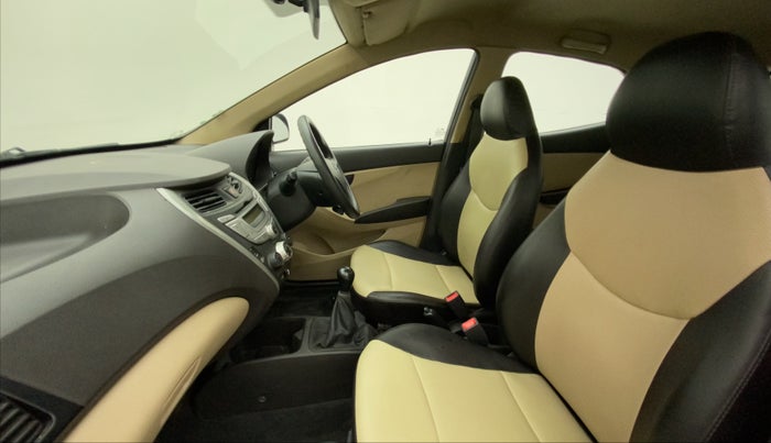 2014 Hyundai Eon ERA +, Petrol, Manual, 54,328 km, Right Side Front Door Cabin