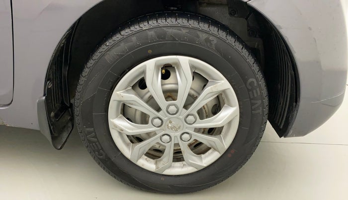 2014 Hyundai Eon ERA +, Petrol, Manual, 54,328 km, Right Front Wheel