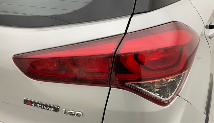 2016 Hyundai i20 Active 1.2 S, Petrol, Manual, 77,147 km, Right tail light - Minor scratches