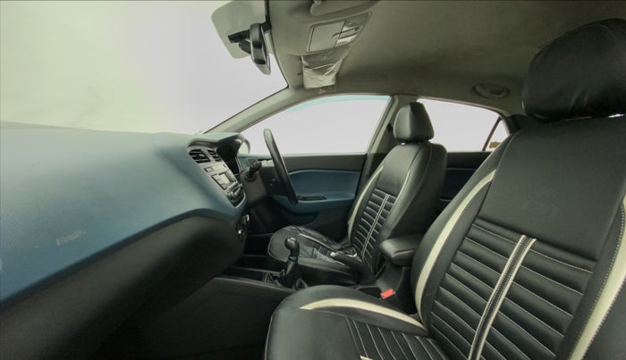 2016 Hyundai i20 Active 1.2 S, Petrol, Manual, 77,147 km, Right Side Front Door Cabin