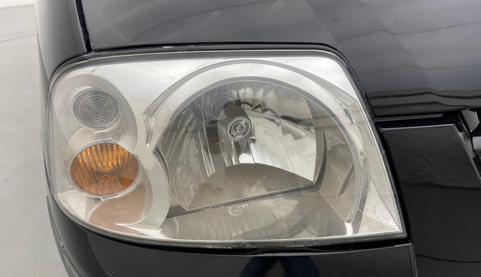 2010 Hyundai Santro Xing GLS, Petrol, Manual, 76,387 km, Right headlight - Minor scratches