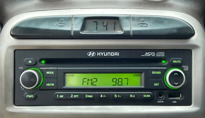 2010 Hyundai Santro Xing GLS, Petrol, Manual, 76,387 km, Infotainment System
