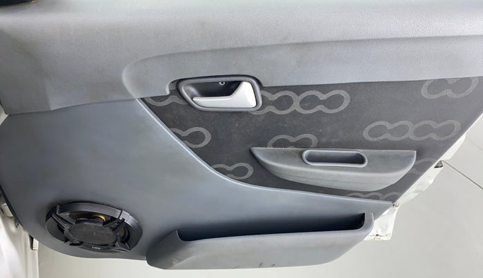 2015 Maruti Alto 800 LXI, Petrol, Manual, 49,139 km, Driver Side Door Panels Control