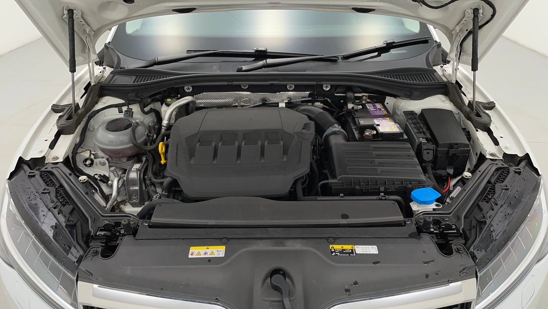 Open Bonnet (Engine)