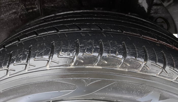 2018 Hyundai Elite i20 ASTA 1.2, Petrol, Manual, 20,999 km, Left Rear Tyre Tread