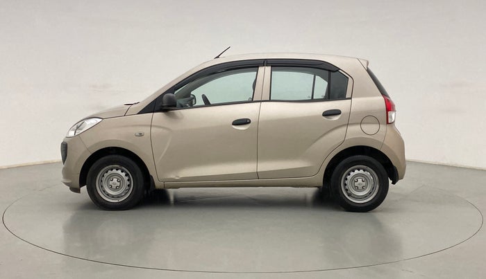 2019 Hyundai NEW SANTRO ERA 1.1, Petrol, Manual, 30,017 km, Left Side