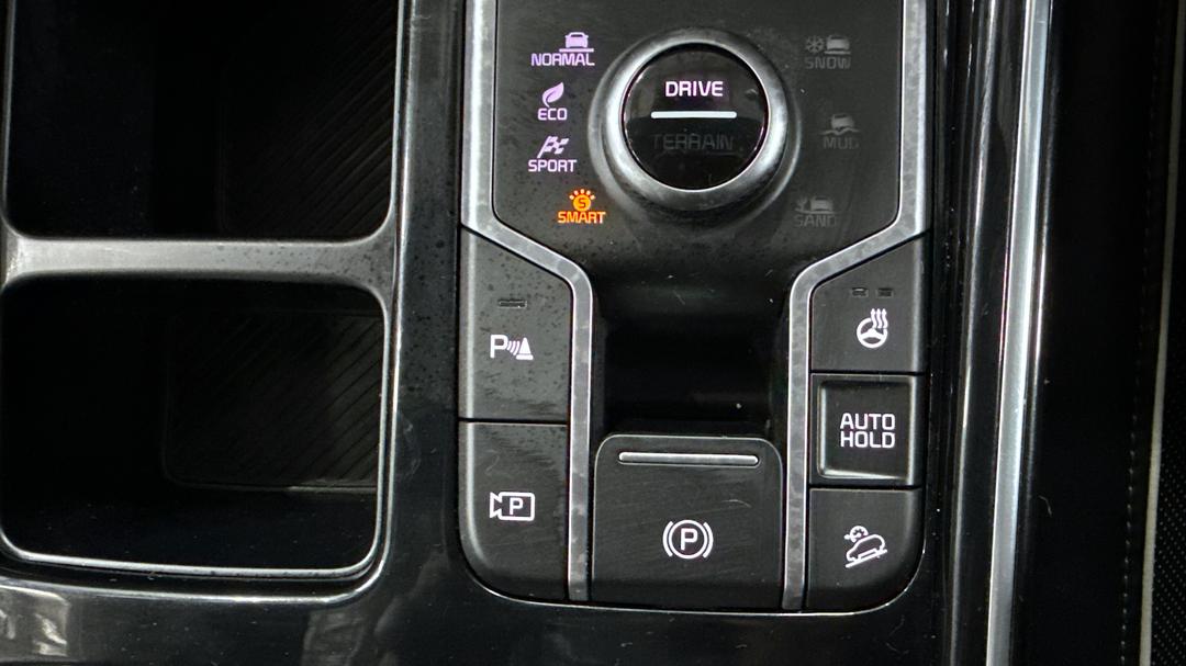 2024 Kia Sorento Gt-line 7 Seat, Automatic, 8060 km, Handbrake