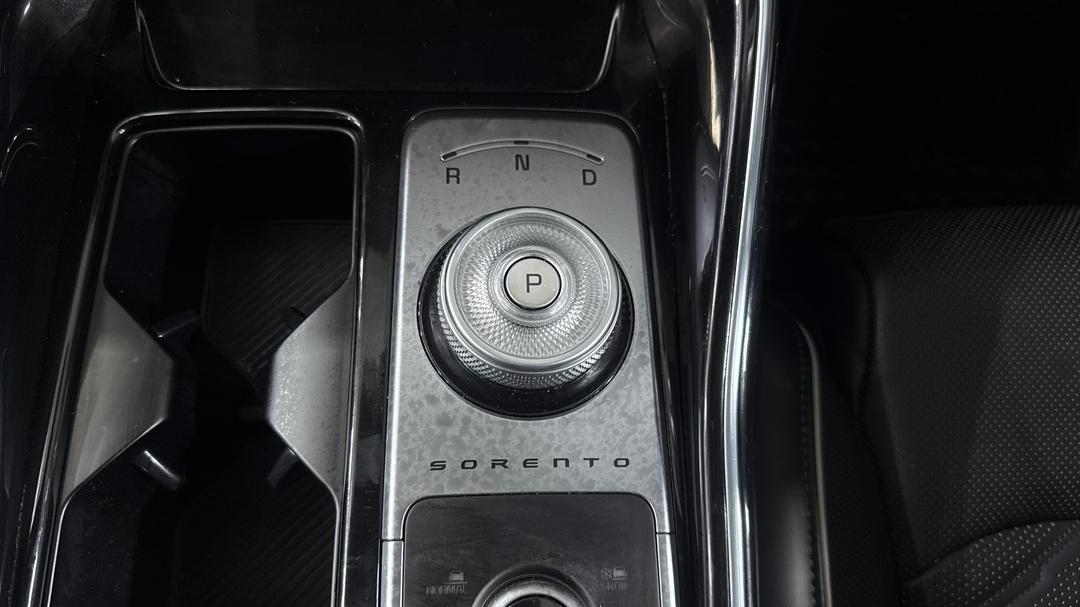 2024 Kia Sorento Gt-line 7 Seat, Automatic, 8060 km, Gear Lever 