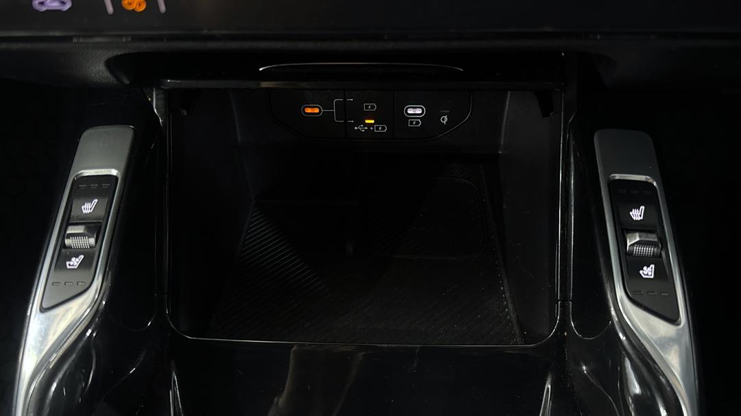 2024 Kia Sorento Gt-line 7 Seat, Automatic, 8060 km, Ventilated Seats