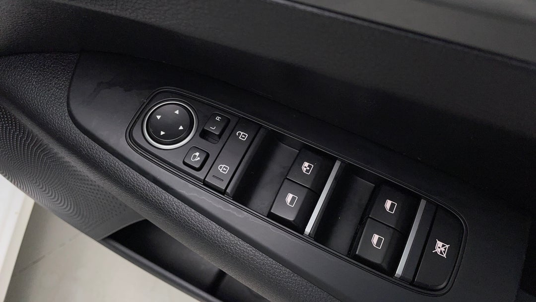 Drivers Side Door Panel Controls
