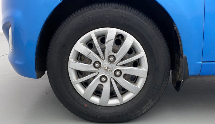 2014 Hyundai i10 SPORTZ 1.1, Petrol, Manual, 24,876 km, Left Front Wheel