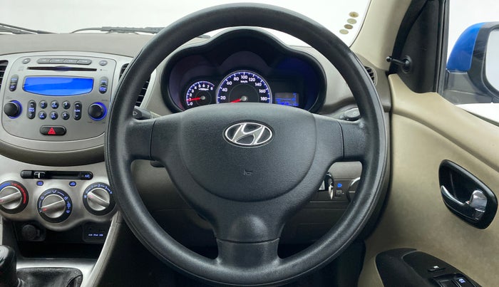 2014 Hyundai i10 SPORTZ 1.1, Petrol, Manual, 24,876 km, Steering Wheel Close Up