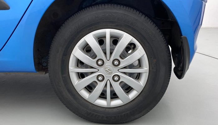 2014 Hyundai i10 SPORTZ 1.1, Petrol, Manual, 24,876 km, Left Rear Wheel