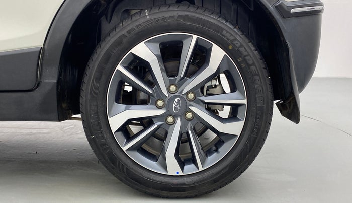 2021 Mahindra XUV300 1.2 W8 OPT, Petrol, Manual, 3,154 km, Left Rear Wheel
