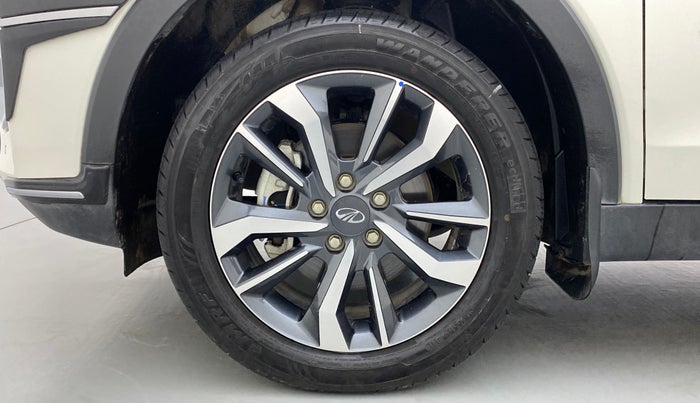 2021 Mahindra XUV300 1.2 W8 OPT, Petrol, Manual, 3,154 km, Left Front Wheel