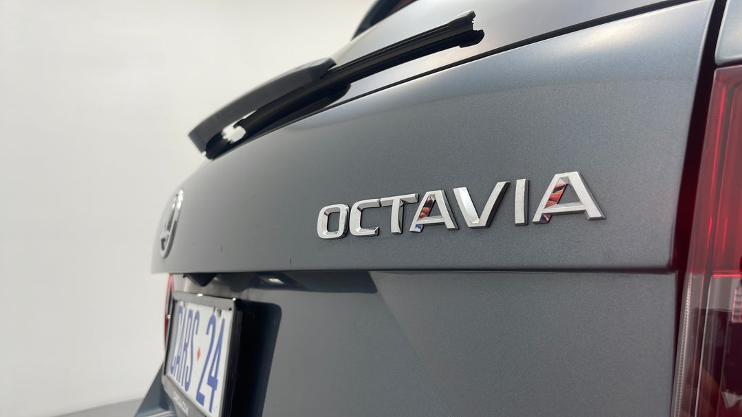 Badge (Boot Right Side)