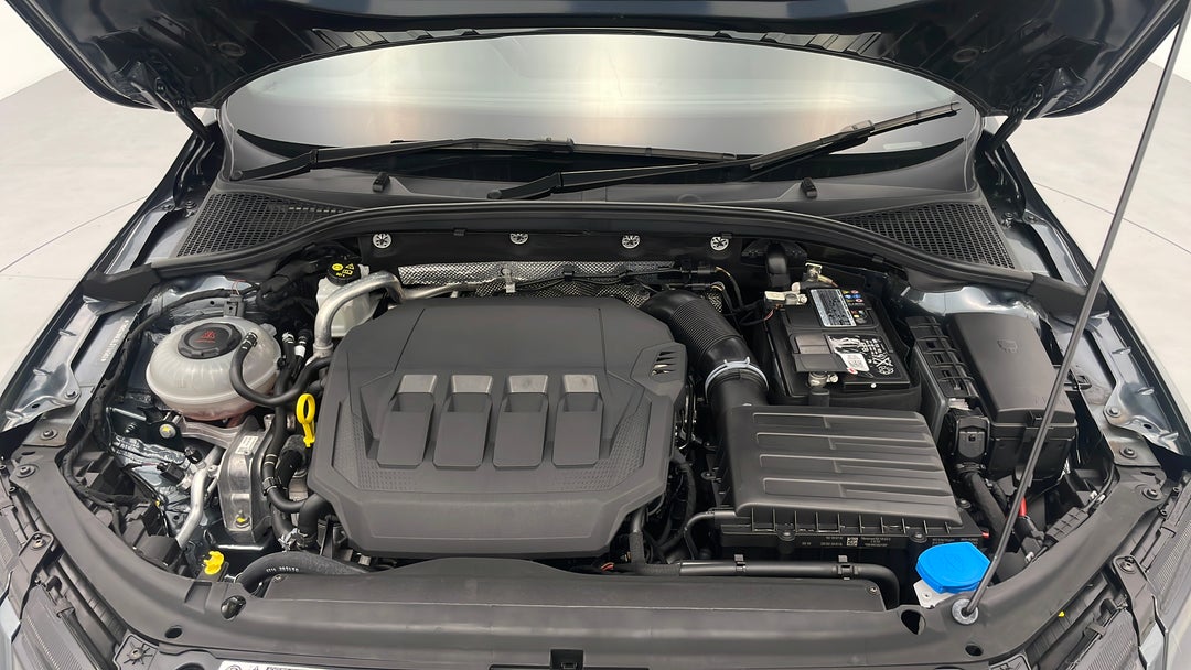 Open Bonnet (Engine)