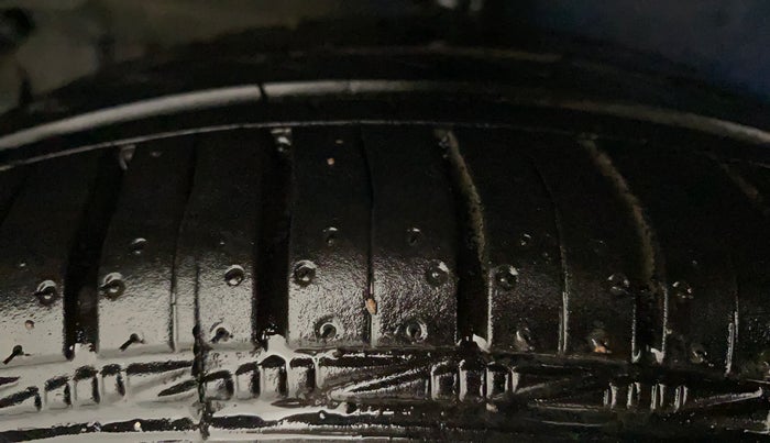 2015 Tata Zest XE PETROL, Petrol, Manual, 42,922 km, Right Rear Tyre Tread