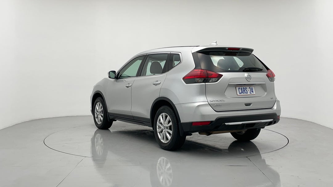 Left Back Diagonal (45- Degree) View