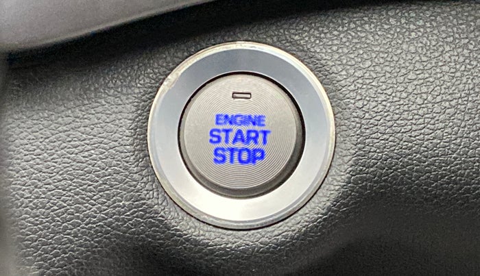 2017 Hyundai New Elantra 2.0 SX AT PETROL, Petrol, Automatic, 52,810 km, Keyless Start/ Stop Button