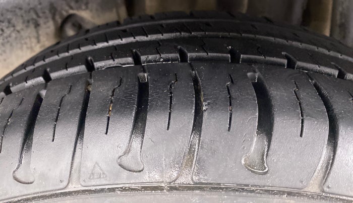 2018 Tata Tiago XZ 1.2 REVOTRON, Petrol, Manual, 21,599 km, Left Rear Tyre Tread