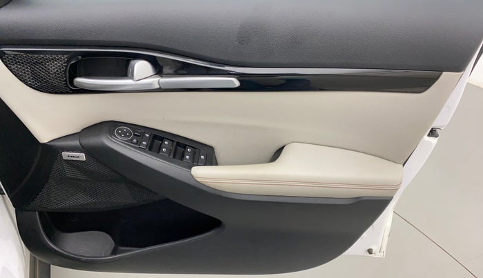 2019 KIA SELTOS GTX PLUS DCT 1.4 PETROL, Petrol, Automatic, 48,083 km, Driver Side Door Panels Control