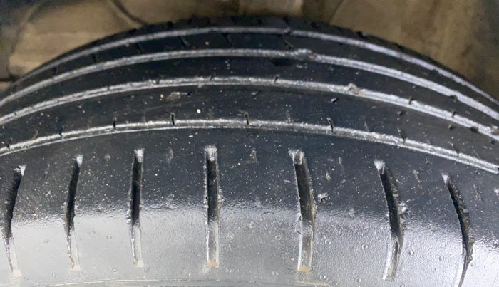 2019 Maruti Baleno ZETA PETROL 1.2, Petrol, Manual, 55,153 km, Left Front Tyre Tread