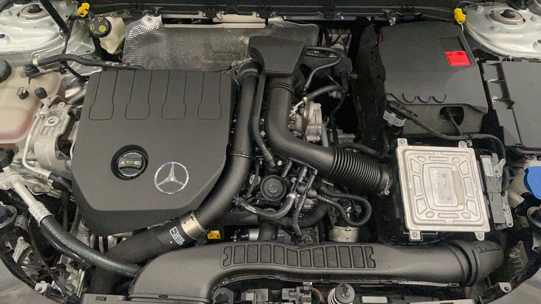 Open Bonnet (Engine)