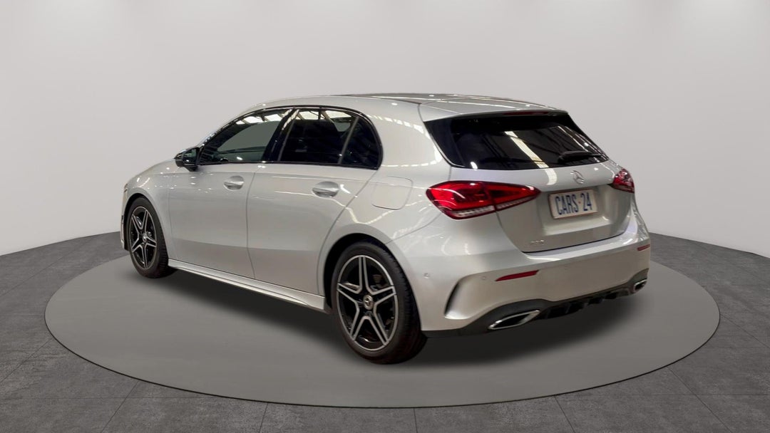 Left Back Diagonal (45- Degree) View