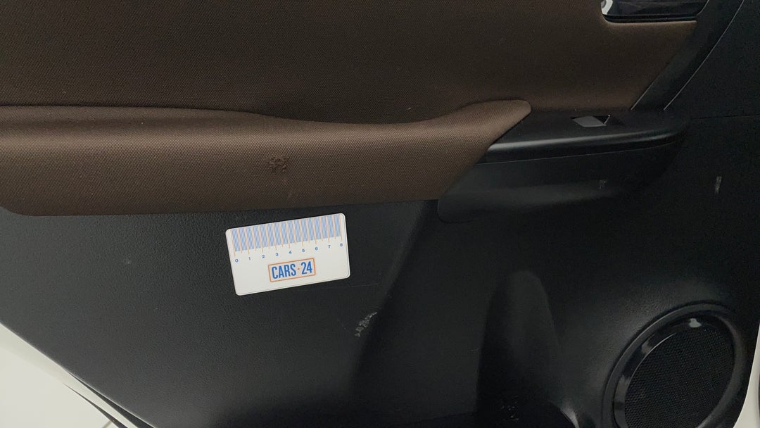 Door Interior Rear LHS Wear