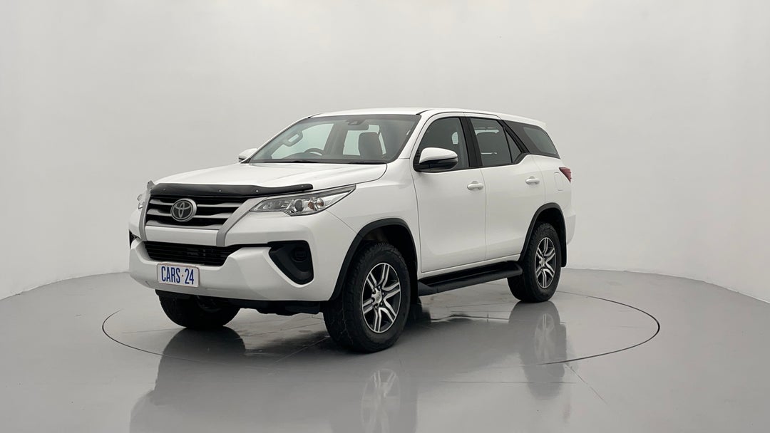 Left Front Diagonal (45- Degree) View