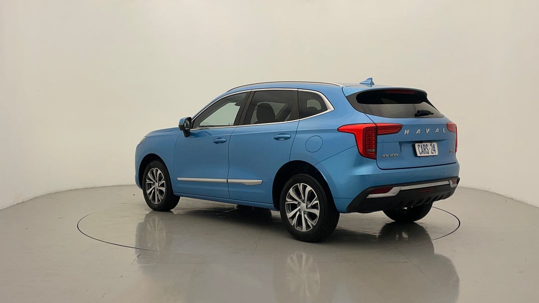 Left Back Diagonal (45- Degree) View