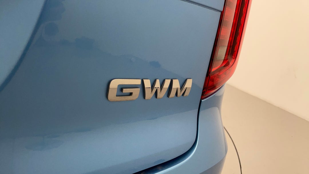 Badge (Boot Right Side)