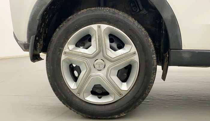 2020 Tata NEXON XM SUNROOF DIESEL, Diesel, Manual, 70,684 km, Right Rear Wheel