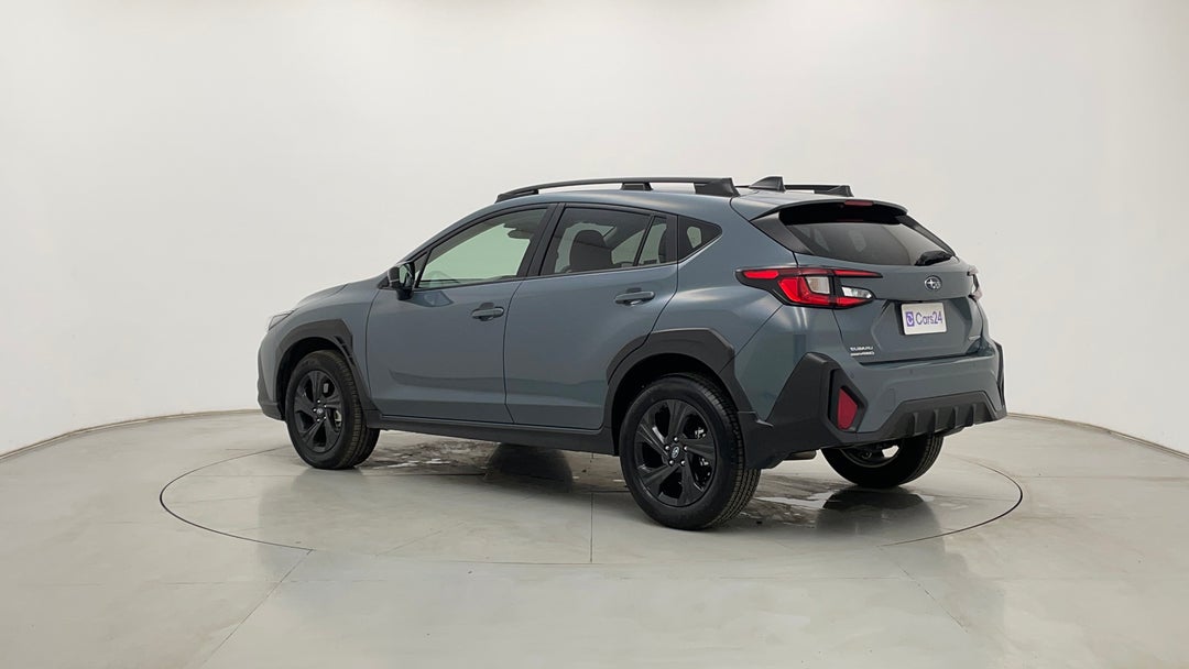 Left Back Diagonal (45- Degree) View