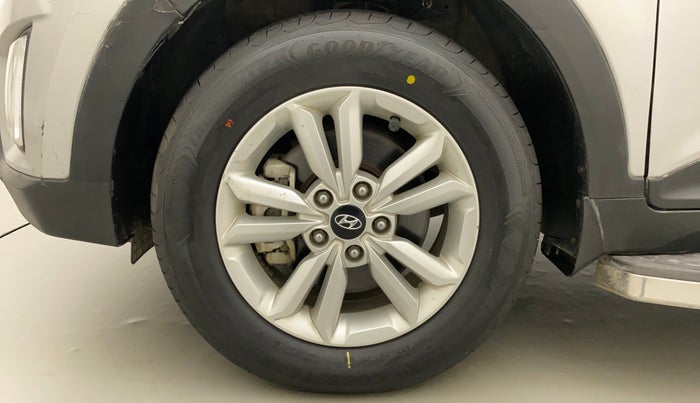 2017 Hyundai Creta SX PLUS 1.6 PETROL, Petrol, Manual, 35,540 km, Left Front Wheel