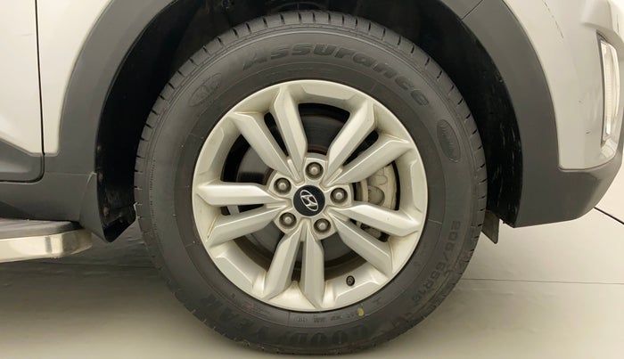 2017 Hyundai Creta SX PLUS 1.6 PETROL, Petrol, Manual, 35,540 km, Right Front Wheel