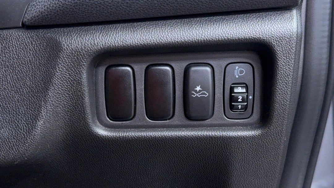 Utility Switches/Buttons