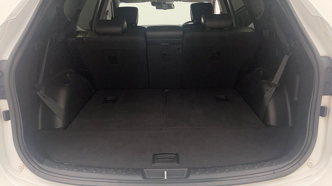 2015 Hyundai Santa Fe Highlander Crdi (4x4), Automatic, 127312 km, Boot Inside View